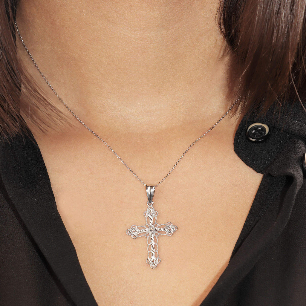 The Joanna Cross Pendant