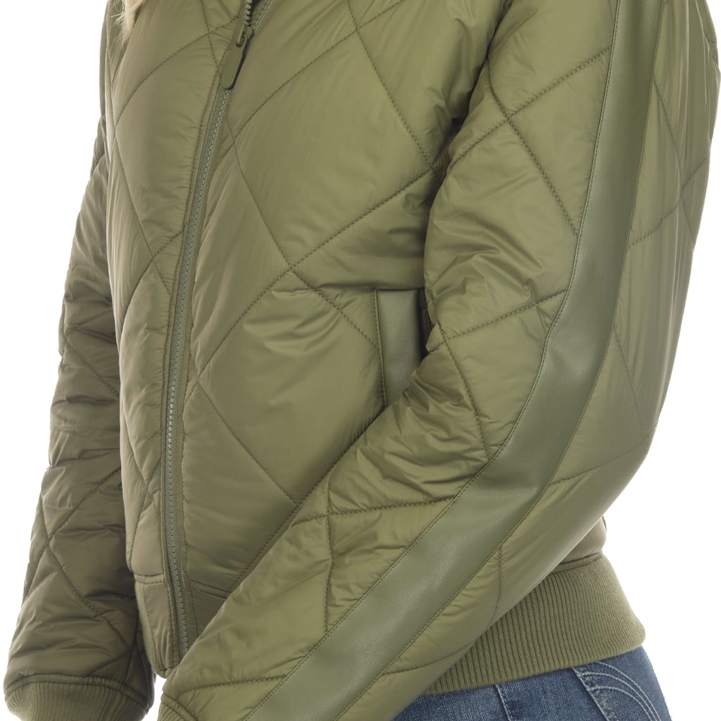 White Mark Women's  Lightweight Diamond Quilted Puffer Bomber Jacket