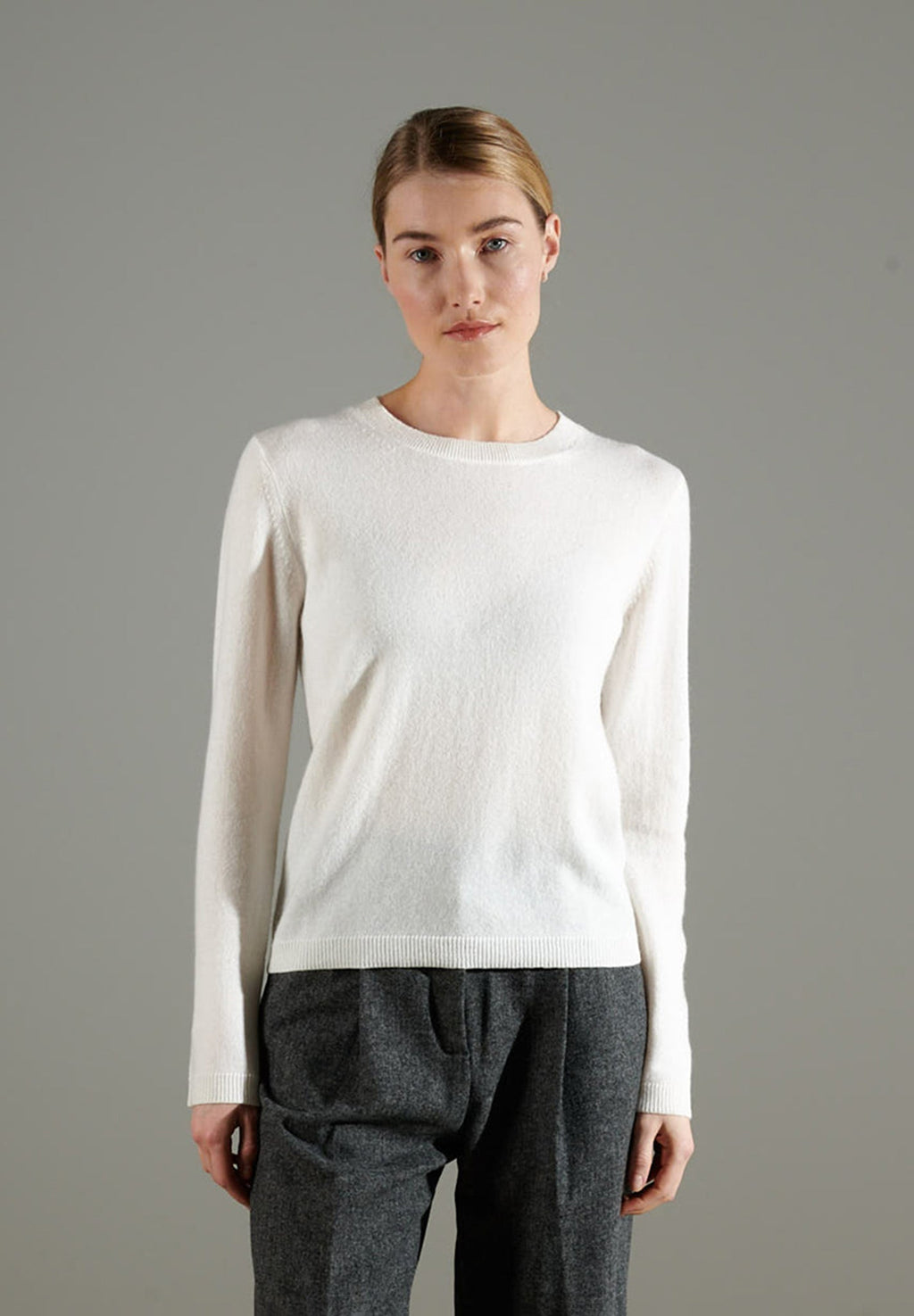 NAMI 4 Round-neck cashmere sweater ecru white