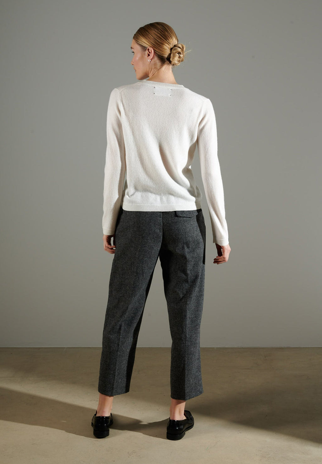 NAMI 4 Round-neck cashmere sweater ecru white