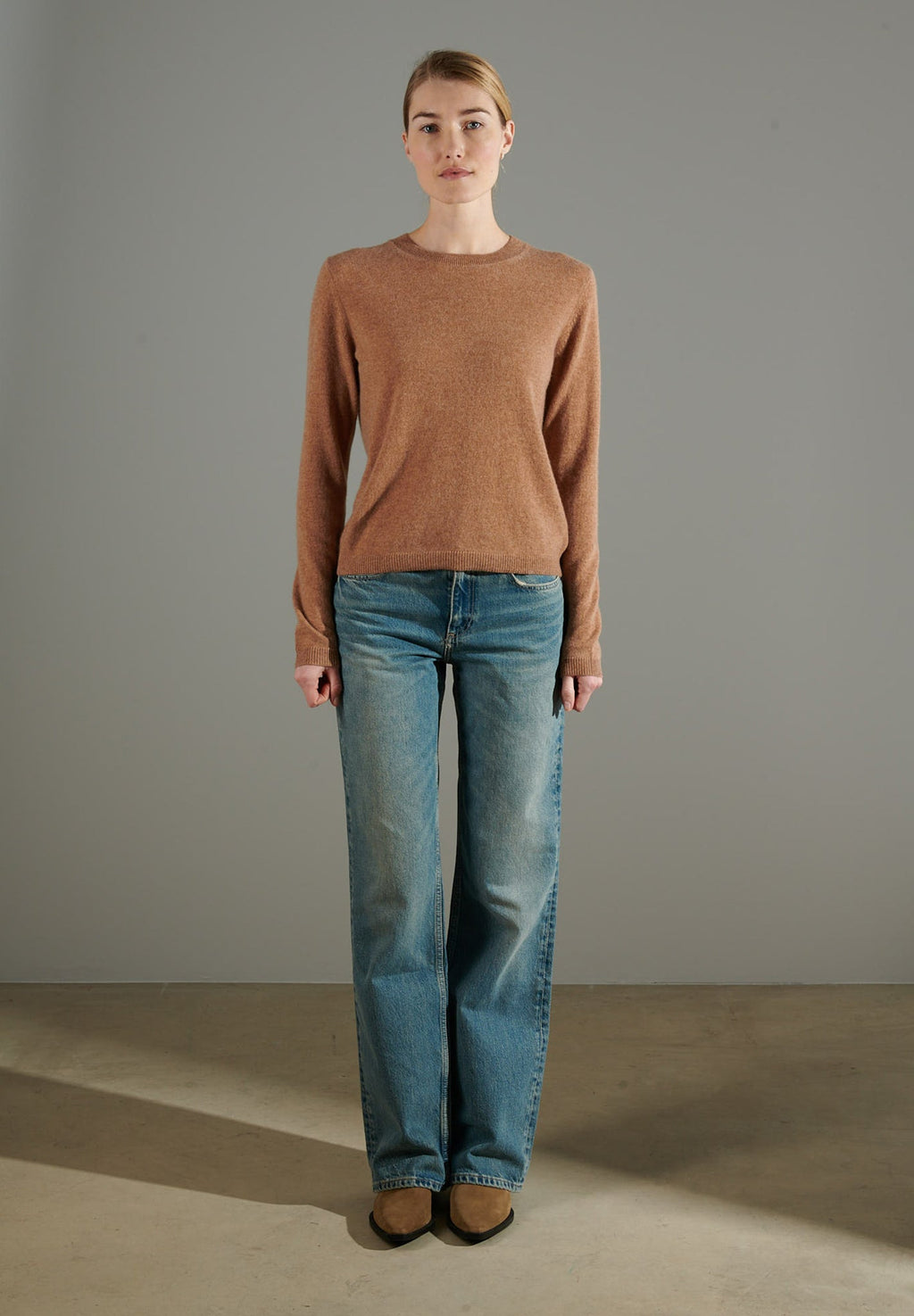 NAMI 4 Round-neck cashmere sweater camel