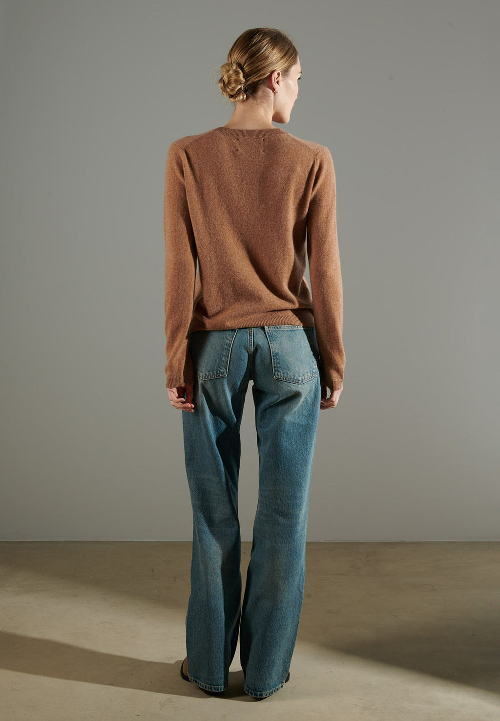 NAMI 4 Round-neck cashmere sweater camel