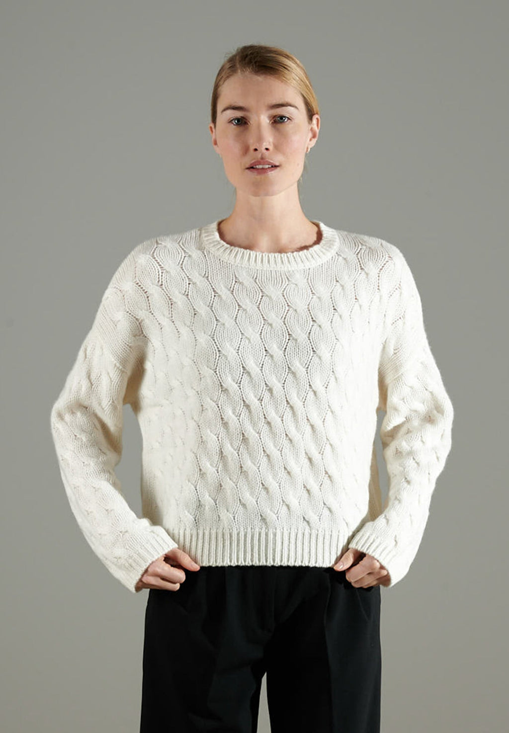 NAMI 5 10-thread cashmere twisted round-neck sweater ecru white