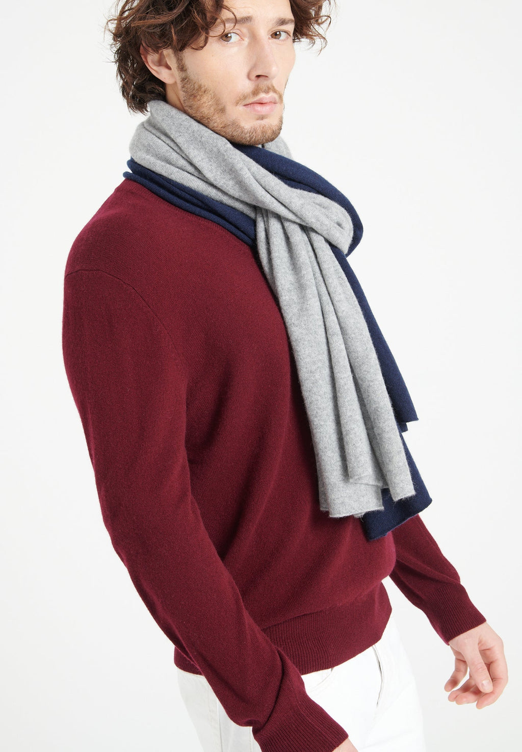 Light grey cashmere scarf