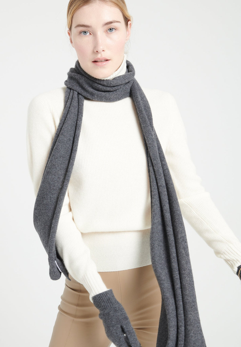 Charcoal grey cashmere scarf