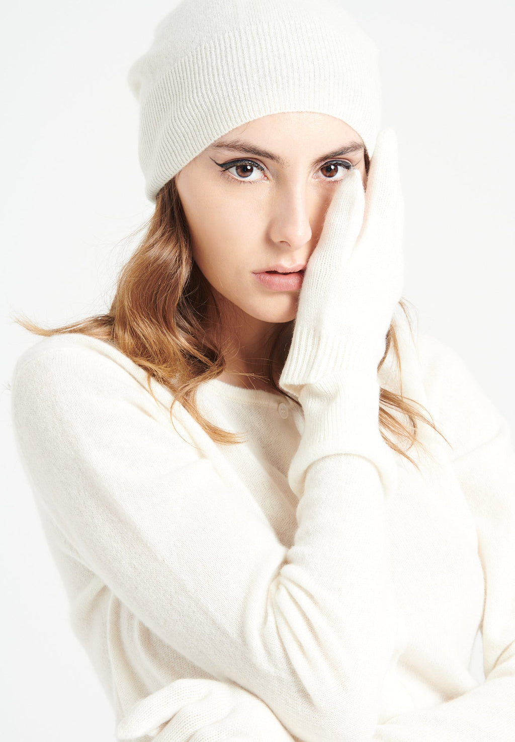 Ecru white 4-thread cashmere gloves