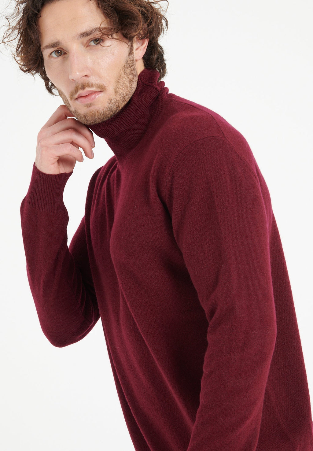 LUKE 3 Cashmere turtleneck sweater in burgundy red