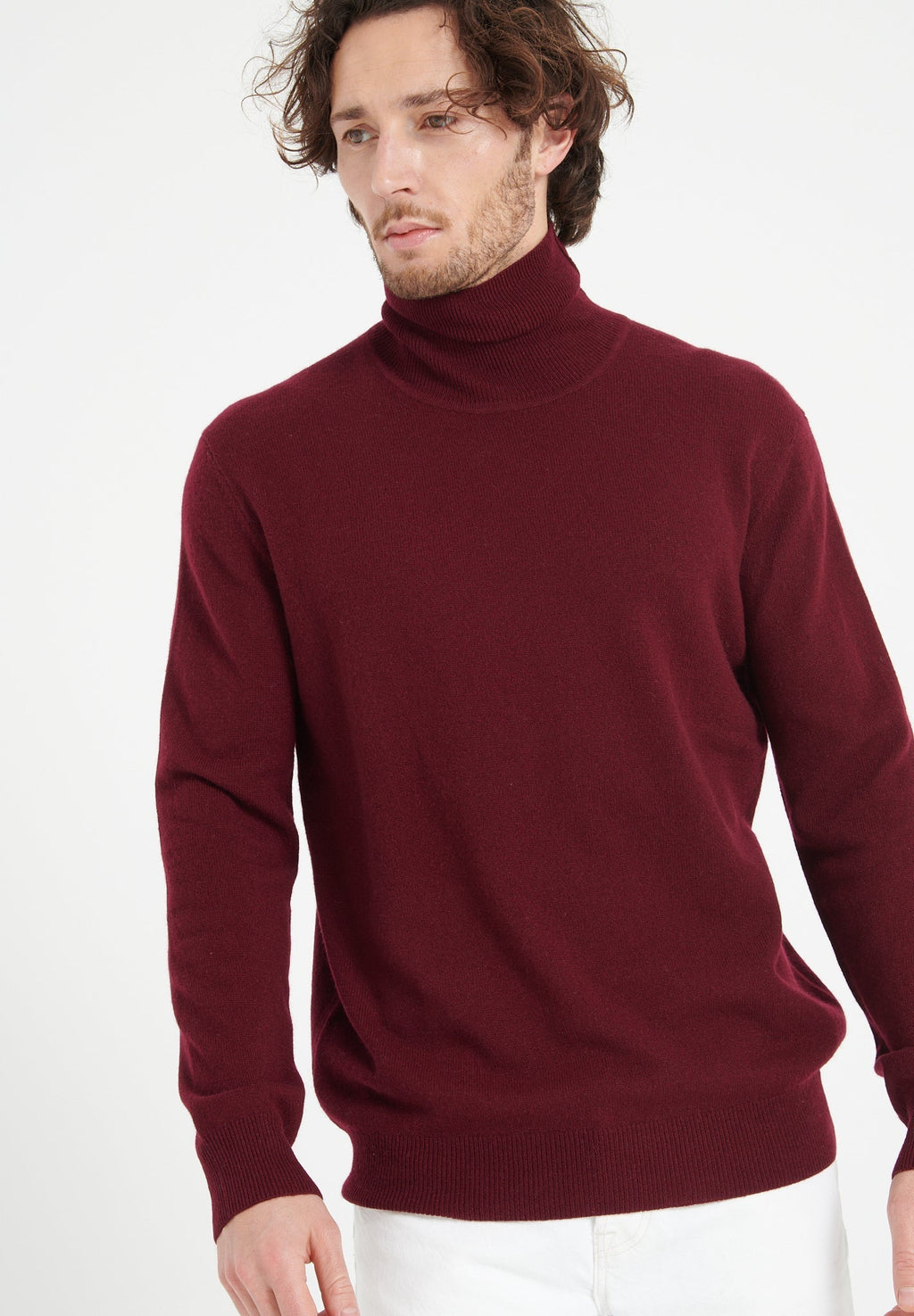 LUKE 3 Cashmere turtleneck sweater in burgundy red