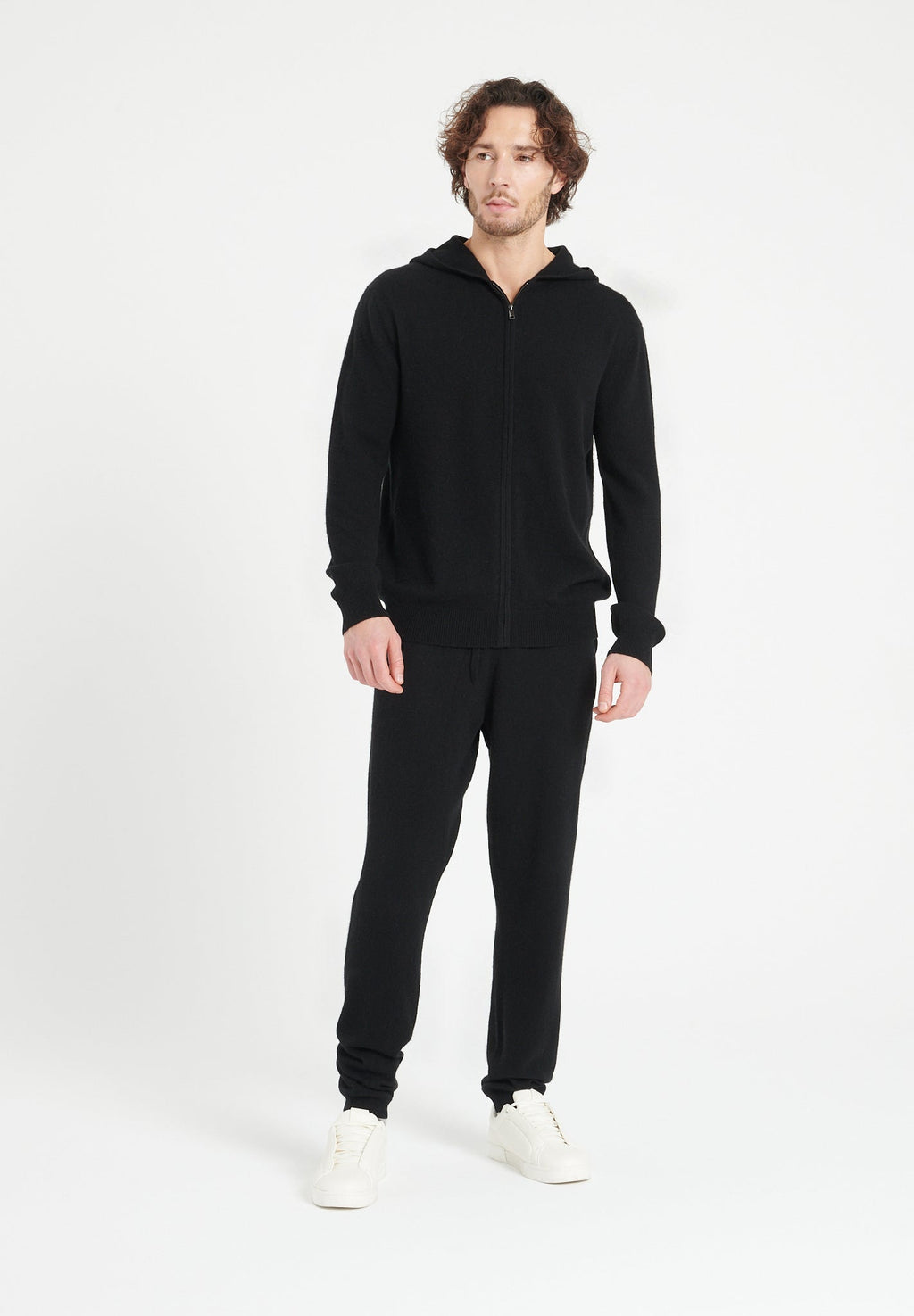 LUKE 7 Black cashmere sweatpants