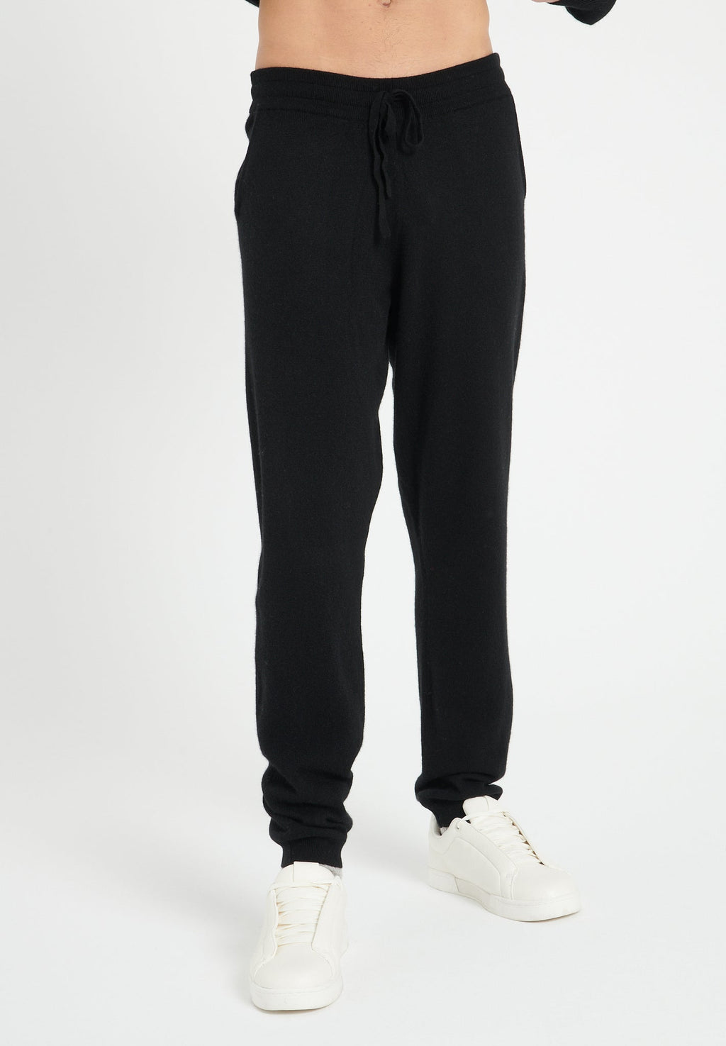 LUKE 7 Black cashmere sweatpants