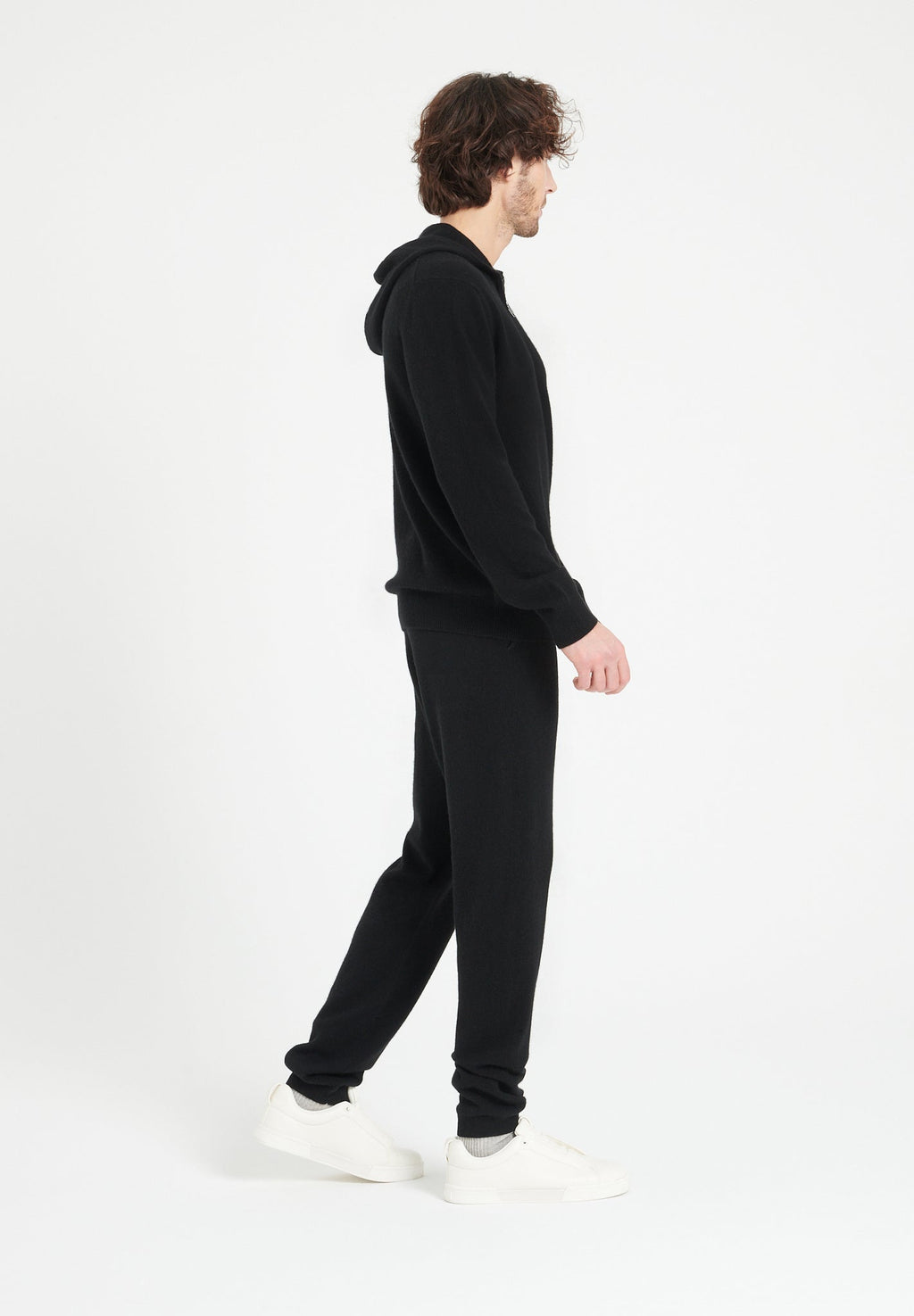 LUKE 7 Black cashmere sweatpants