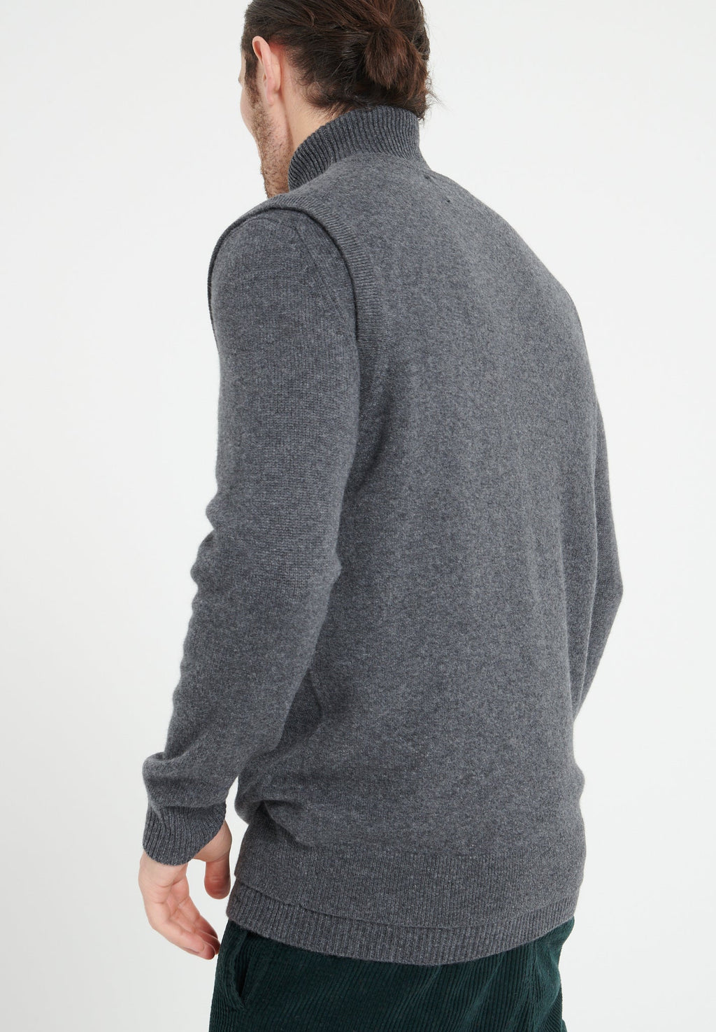 LUKE 9 Sleeveless cashmere cardigan in charcoal grey