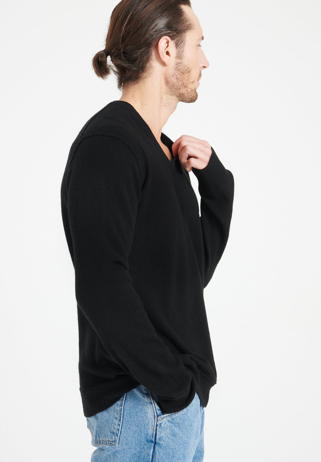 LUKE 11 V-neck cashmere sweater black