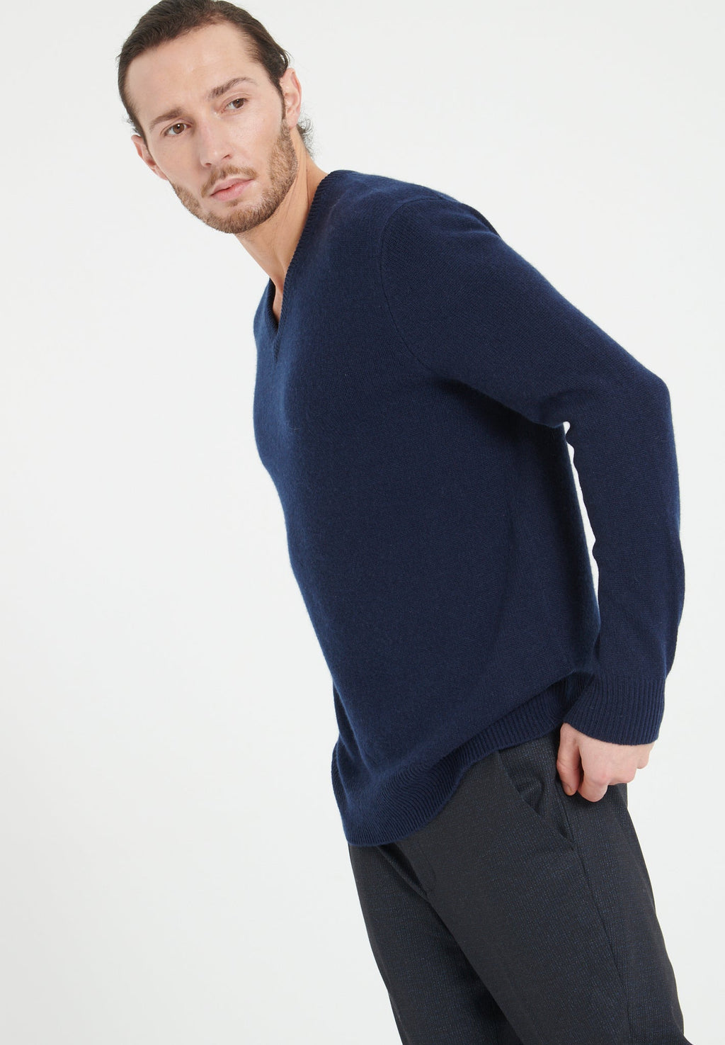 LUKE 13 4-thread cashmere V-neck sweater navy blue