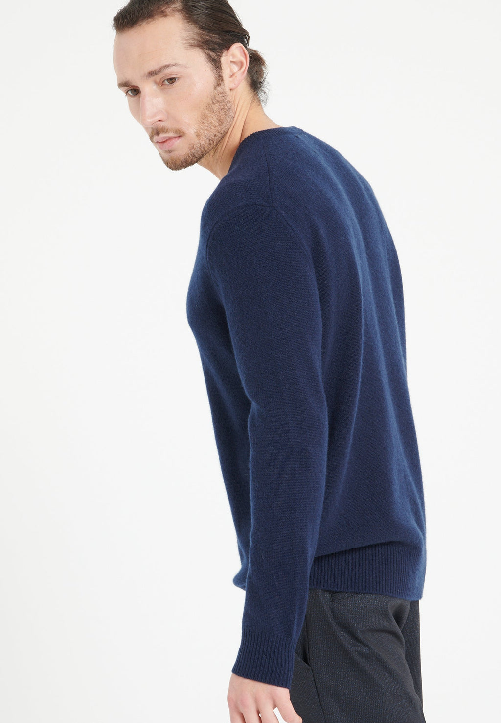 LUKE 13 4-thread cashmere V-neck sweater navy blue