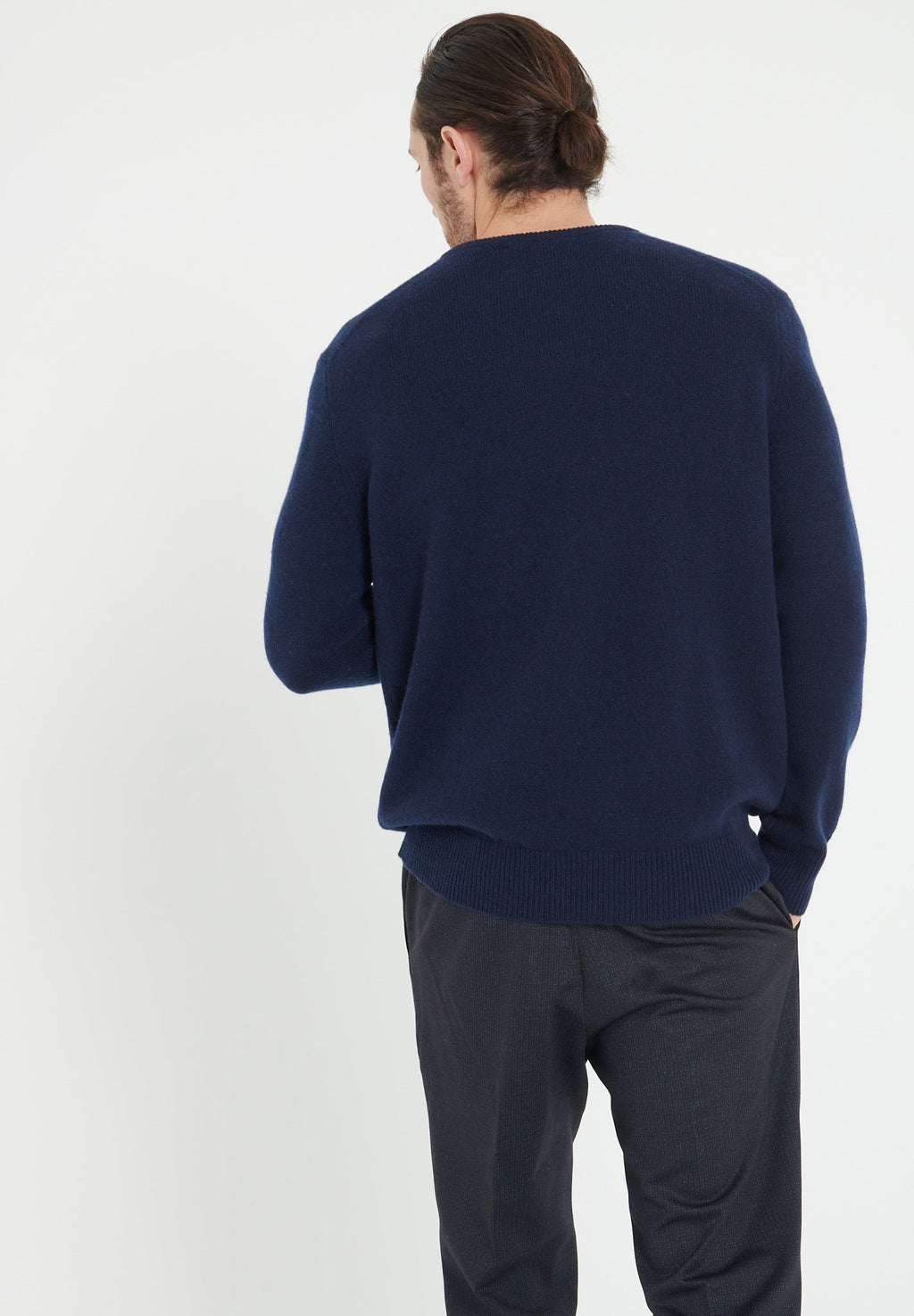 LUKE 13 4-thread cashmere V-neck sweater navy blue