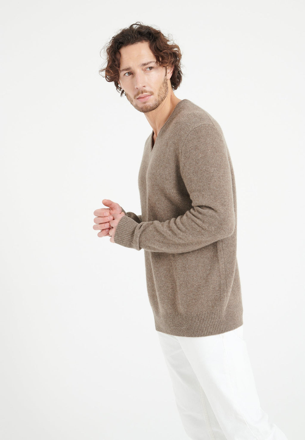 LUKE 13 4-thread cashmere V-neck sweater in taupe