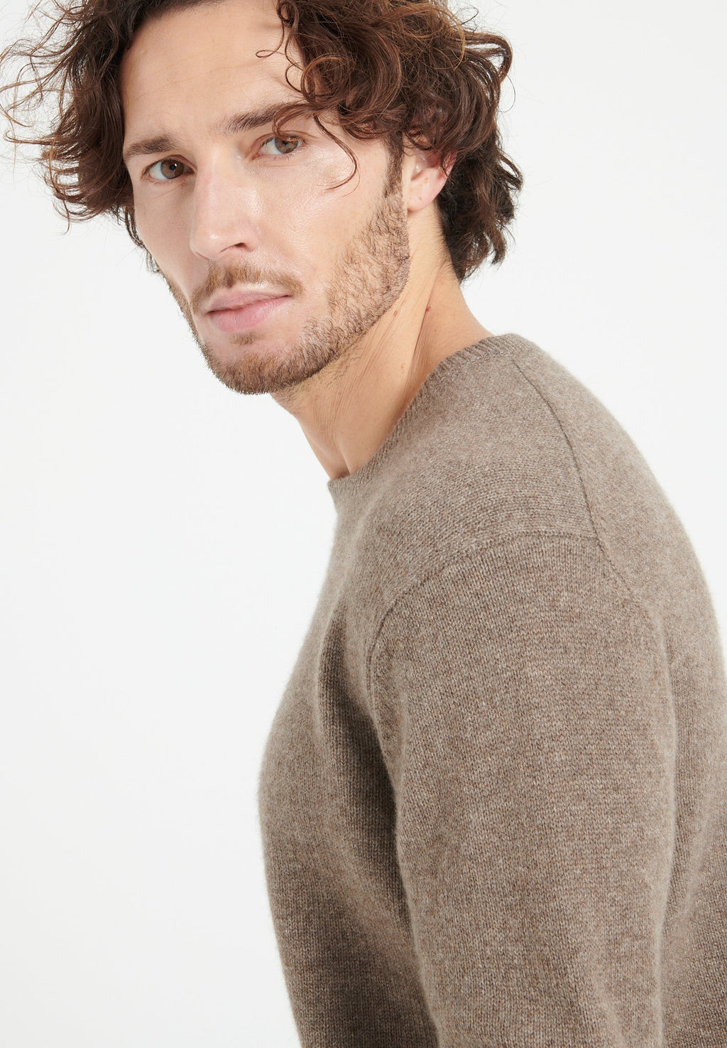 LUKE 14 4-thread cashmere round-neck sweater in taupe