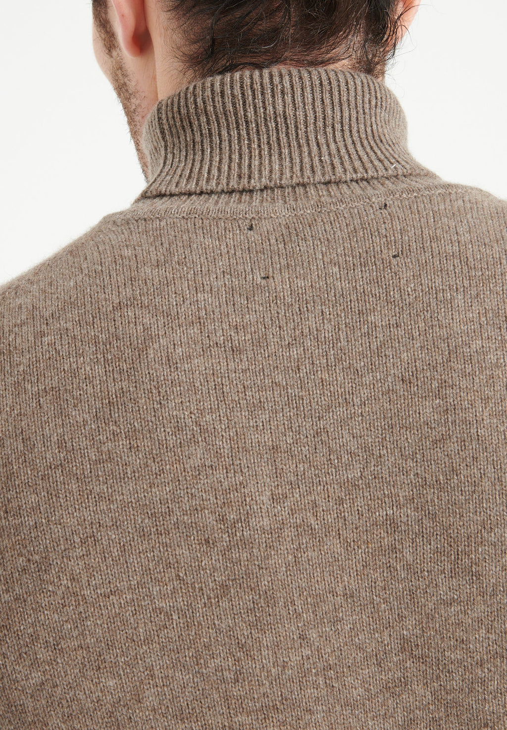 LUKE 15 4-thread cashmere turtleneck sweater in taupe