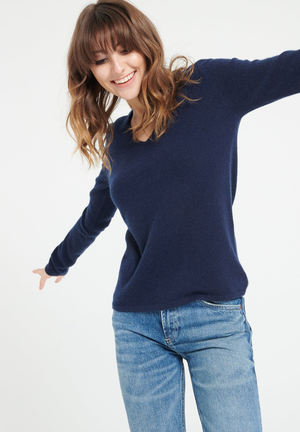 LILLY 2 V-neck cashmere sweater navy blue