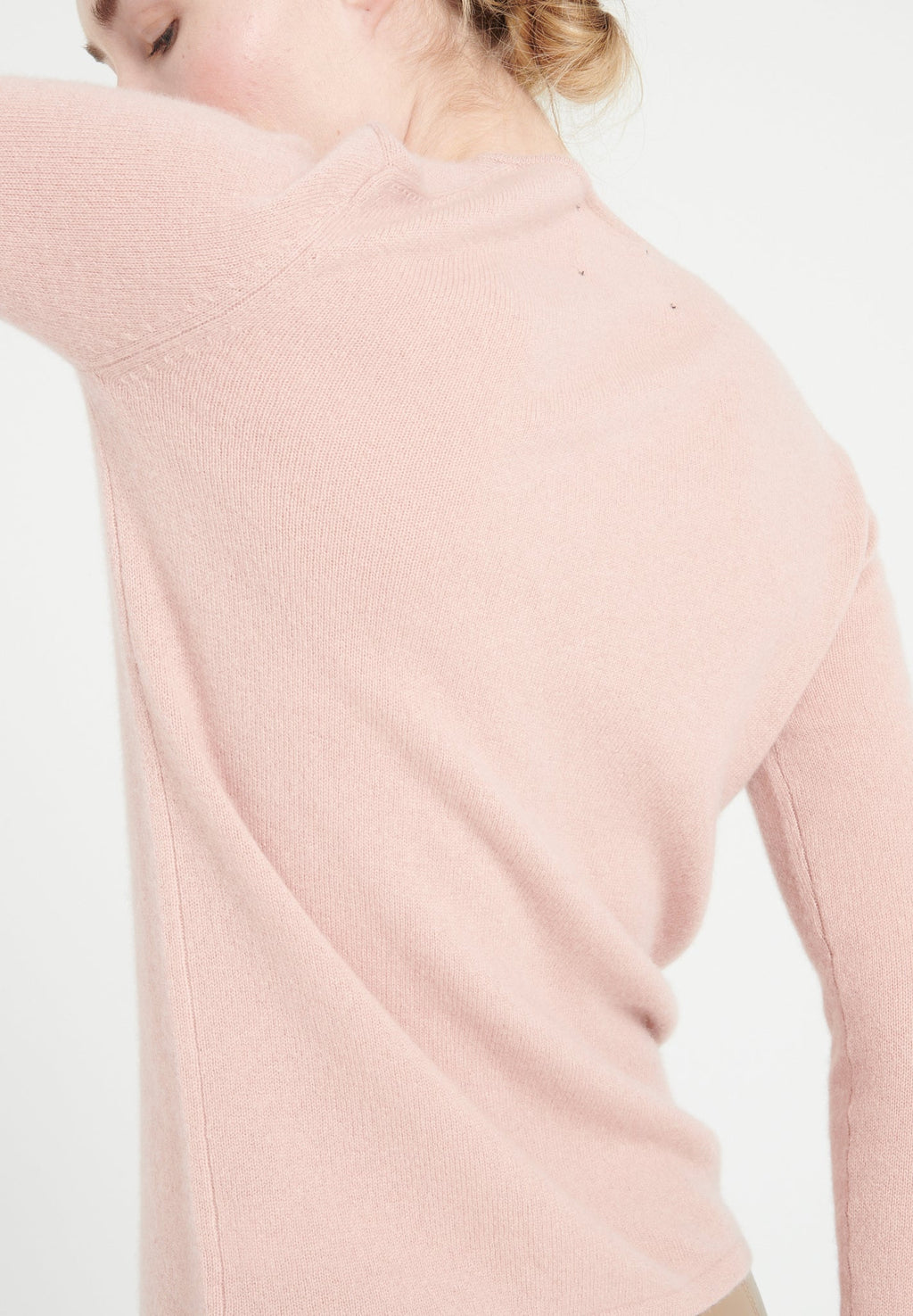 LILLY 2 V-neck cashmere sweater powder pink