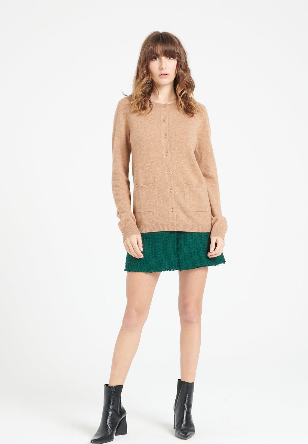 LILLY 4 Round-neck cashmere cardigan in camel