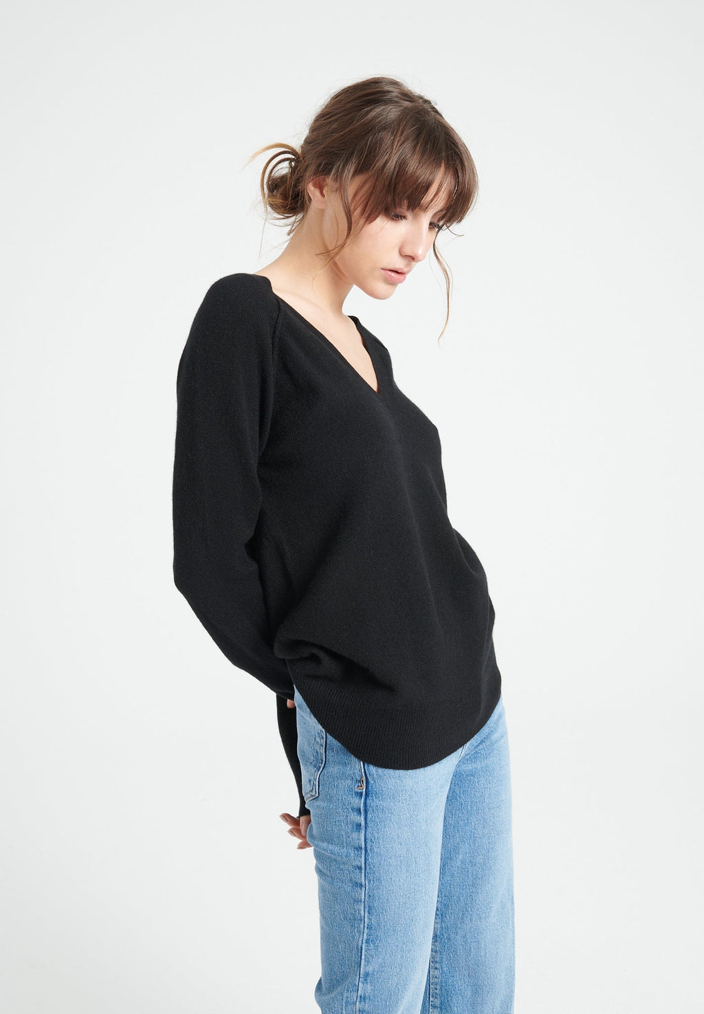 LILLY 6 V-neck cashmere sweater, black