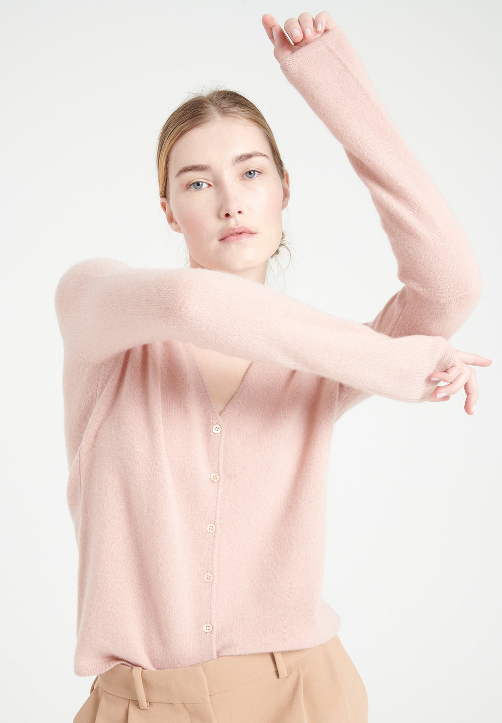 LILLY 7 V-neck cashmere cardigan in powder pink