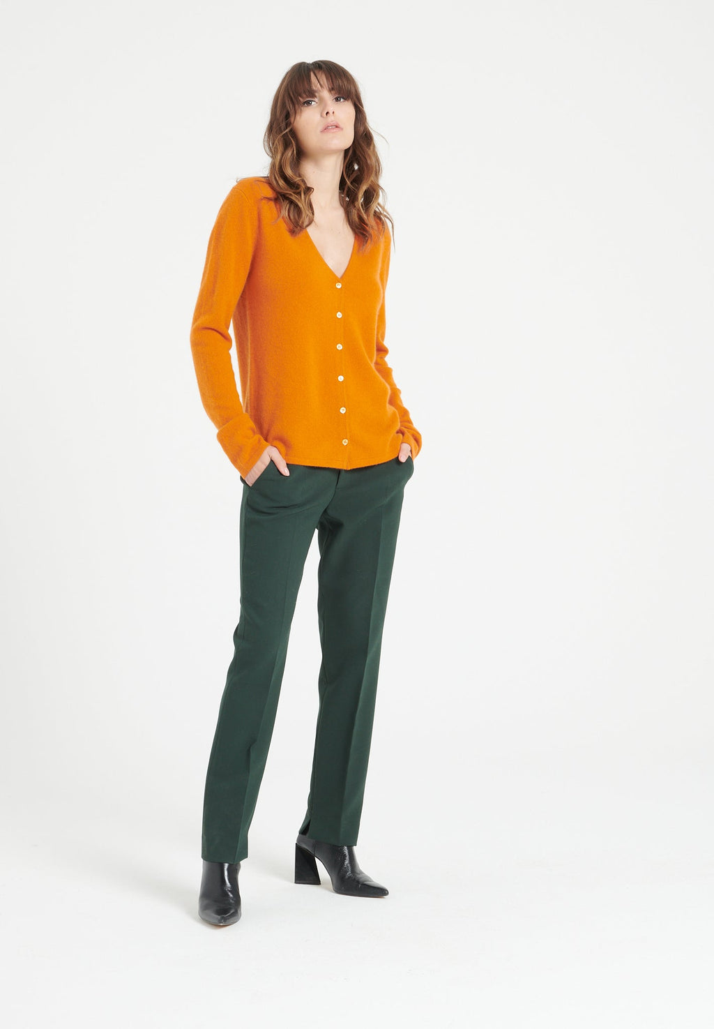 LILLY 7 Pumpkin orange cashmere V-neck cardigan