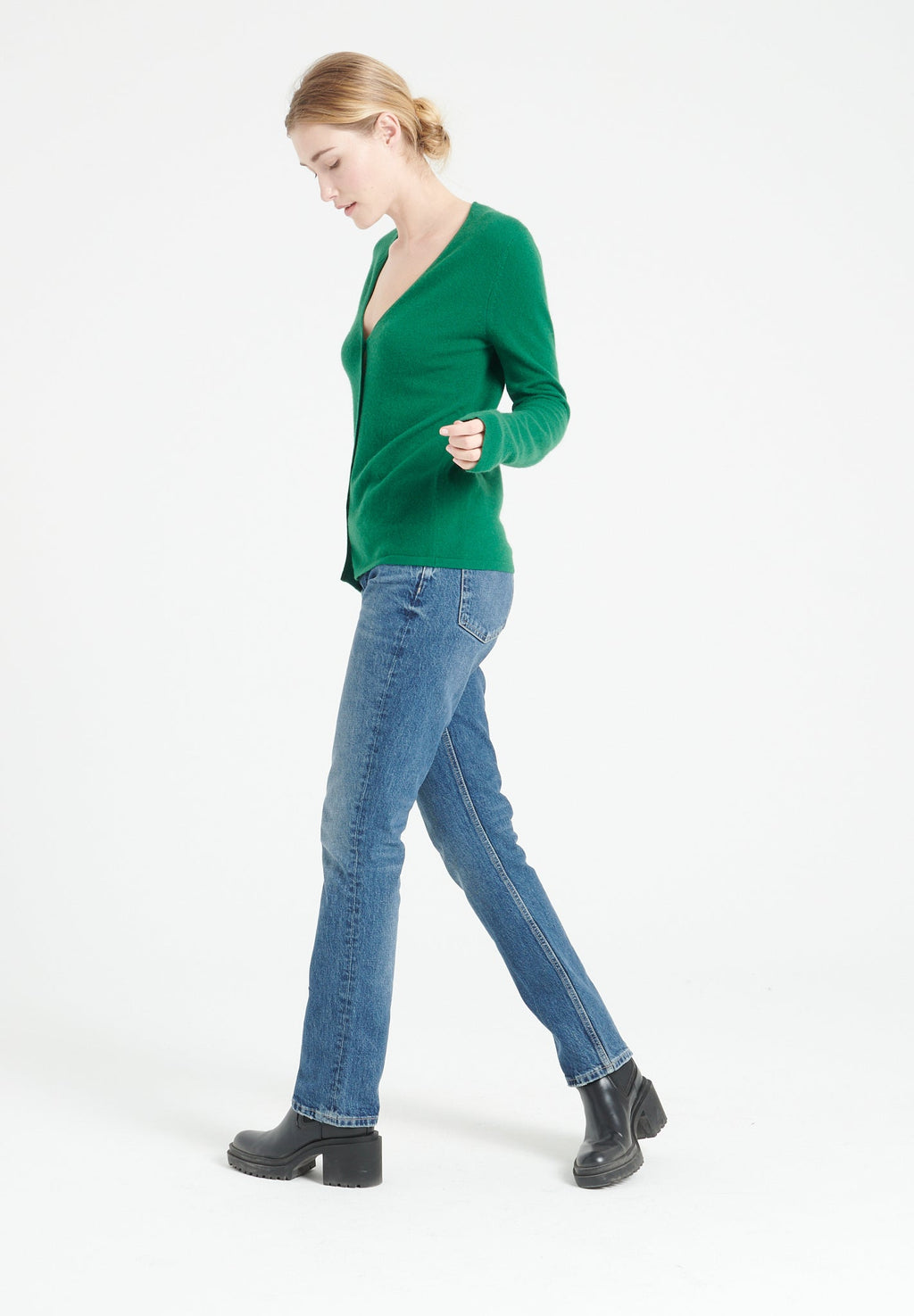 LILLY 7 V-neck cashmere cardigan, curved, emerald green