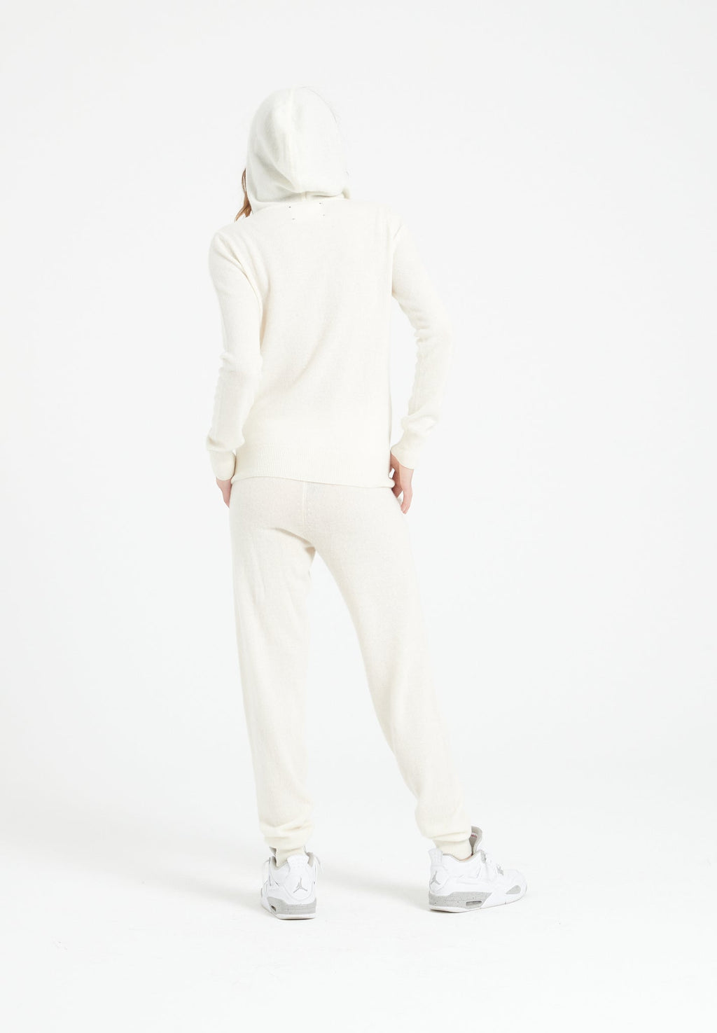 LILLY 8 Zipped cashmere hoodie ecru white