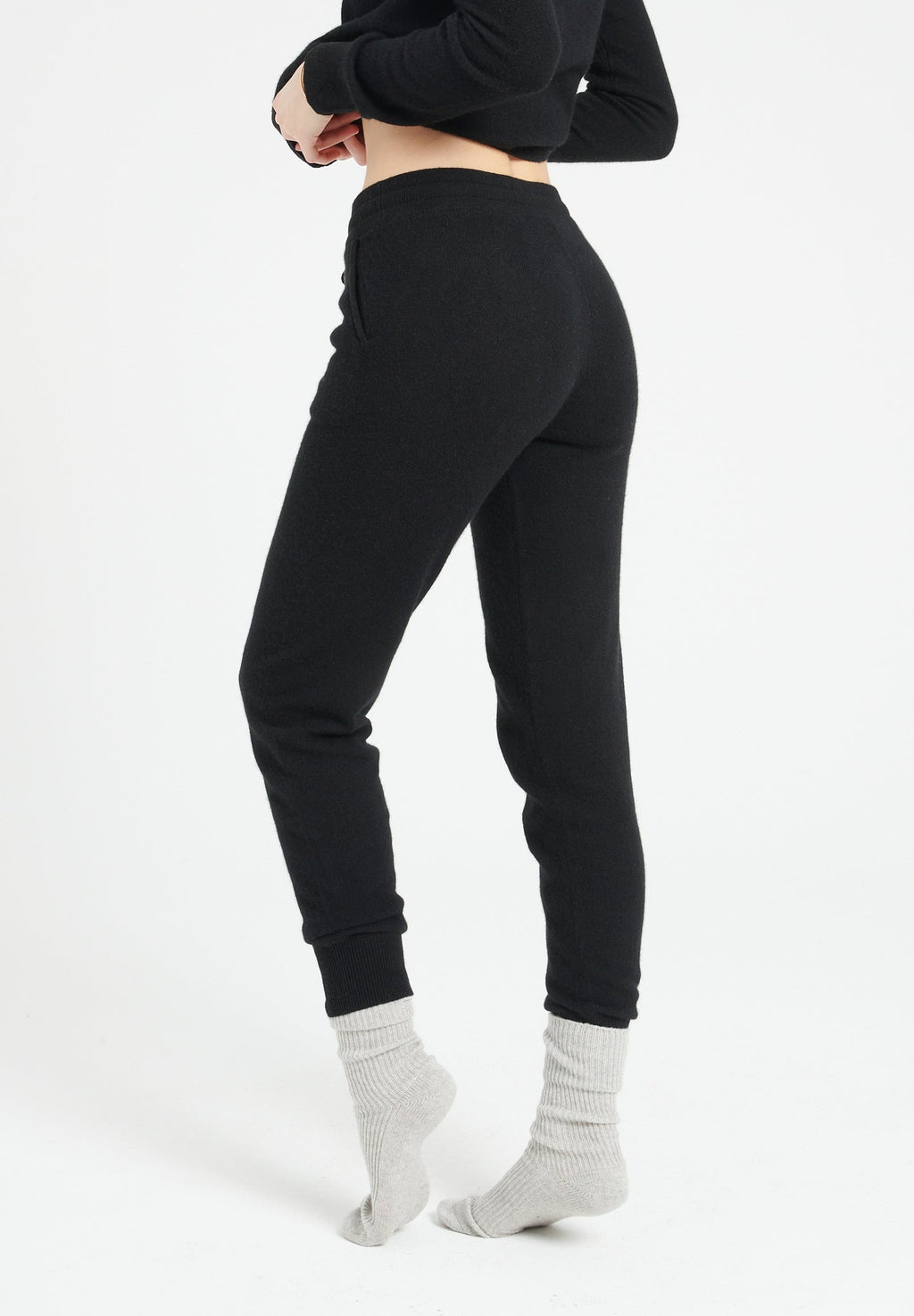 LILLY 11 Black cashmere sweatpants