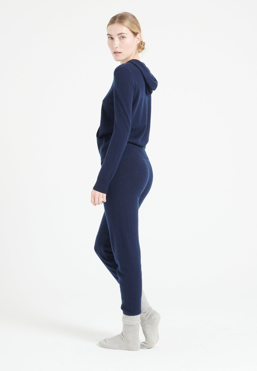 LILLY 11 Navy cashmere sweatpants