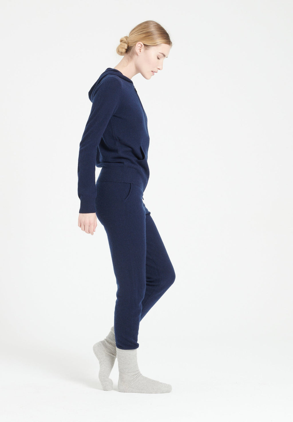 LILLY 11 Navy cashmere sweatpants