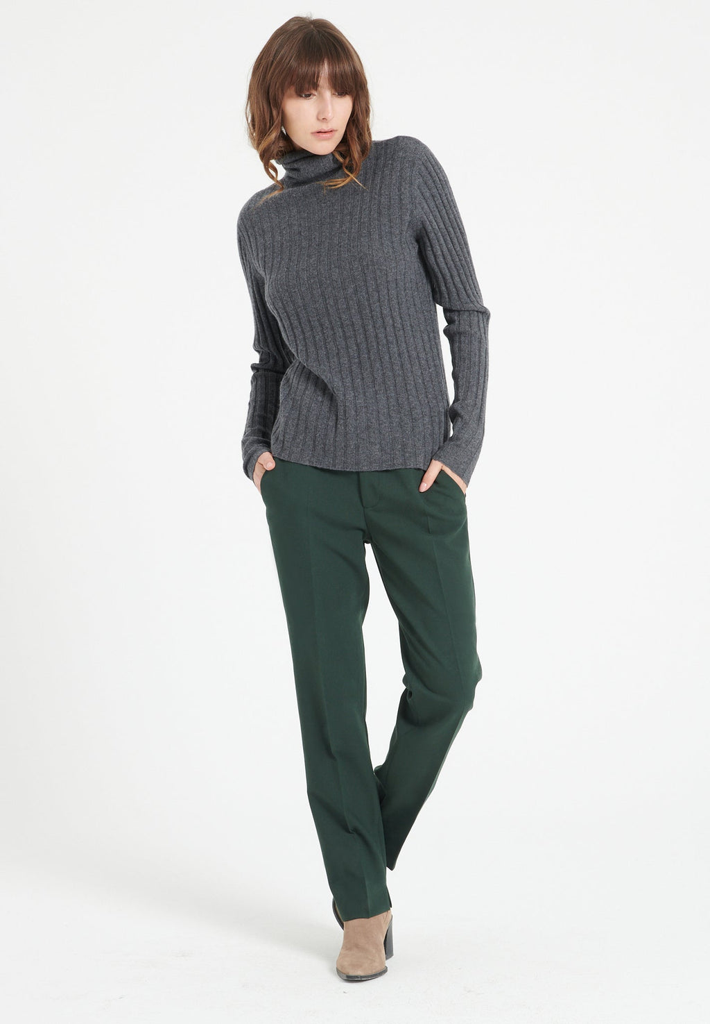 LILLY 15 Cashmere turtleneck sweater in traditional charcoal grey ribbing