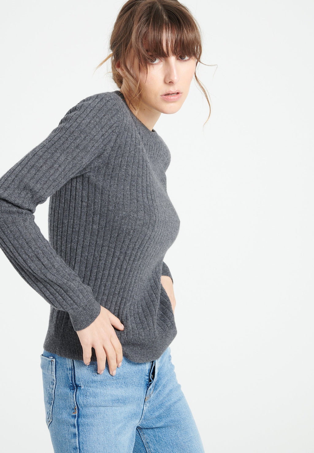 LILLY 16 Round-neck cashmere ribbed sweater charcoal grey