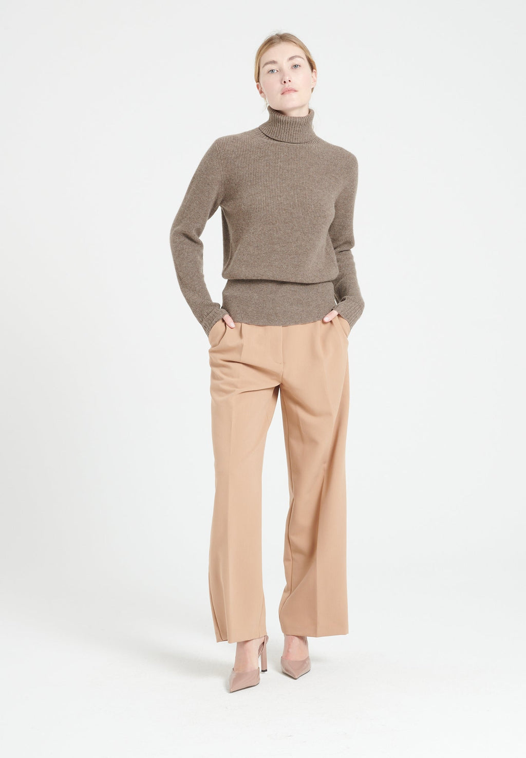 LILLY 21 Cashmere rib knit turtleneck sweater in taupe