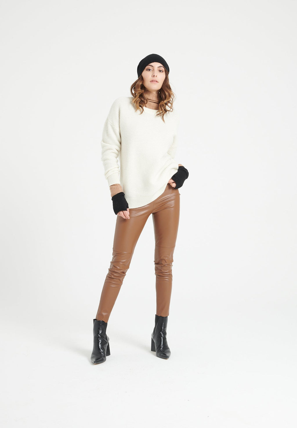 LILLY 30 4-thread cashmere round-neck sweater ecru white