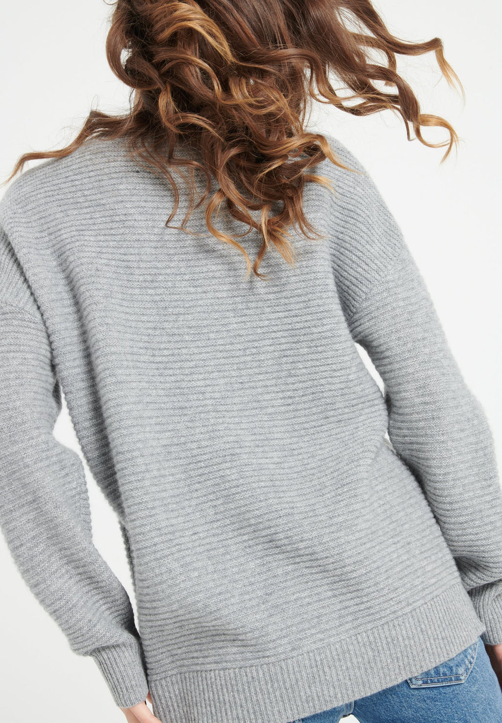 LILLY 30 4-thread cashmere round-neck sweater light grey