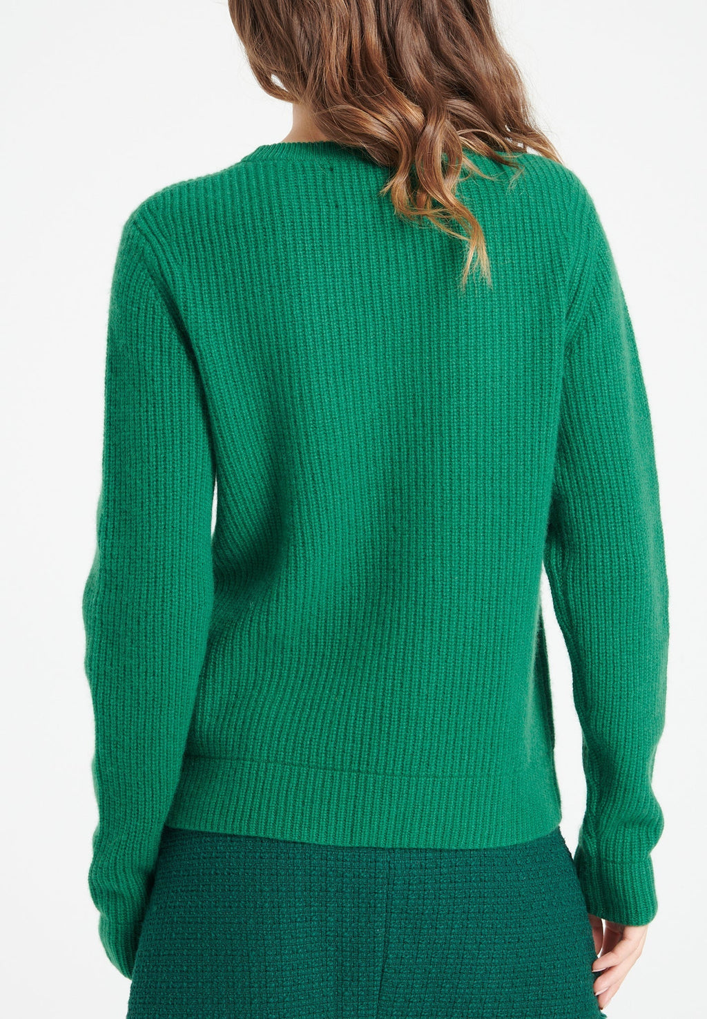 LILLY 32 Round-neck cashmere sweater in emerald green 4-thread-count English ribbing