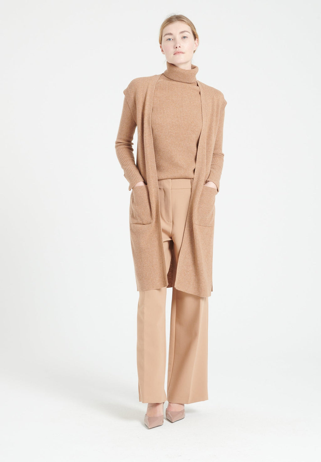 MIA 6 Long sleeveless camel cashmere ribbed cardigan