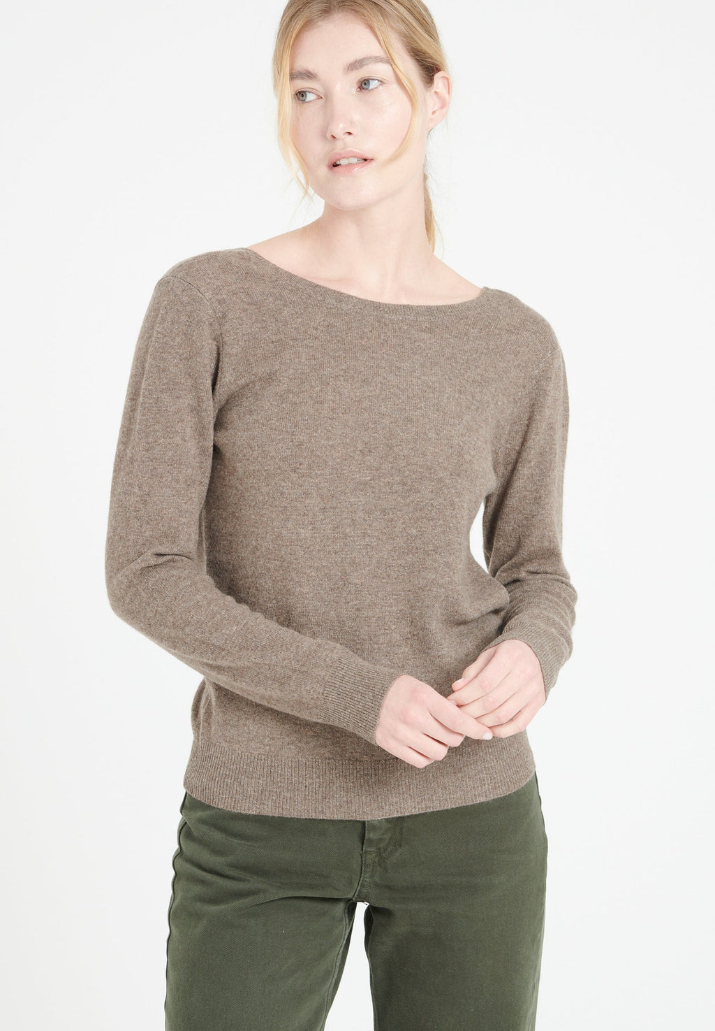 MIA 7 Taupe cashmere V-neck sweater