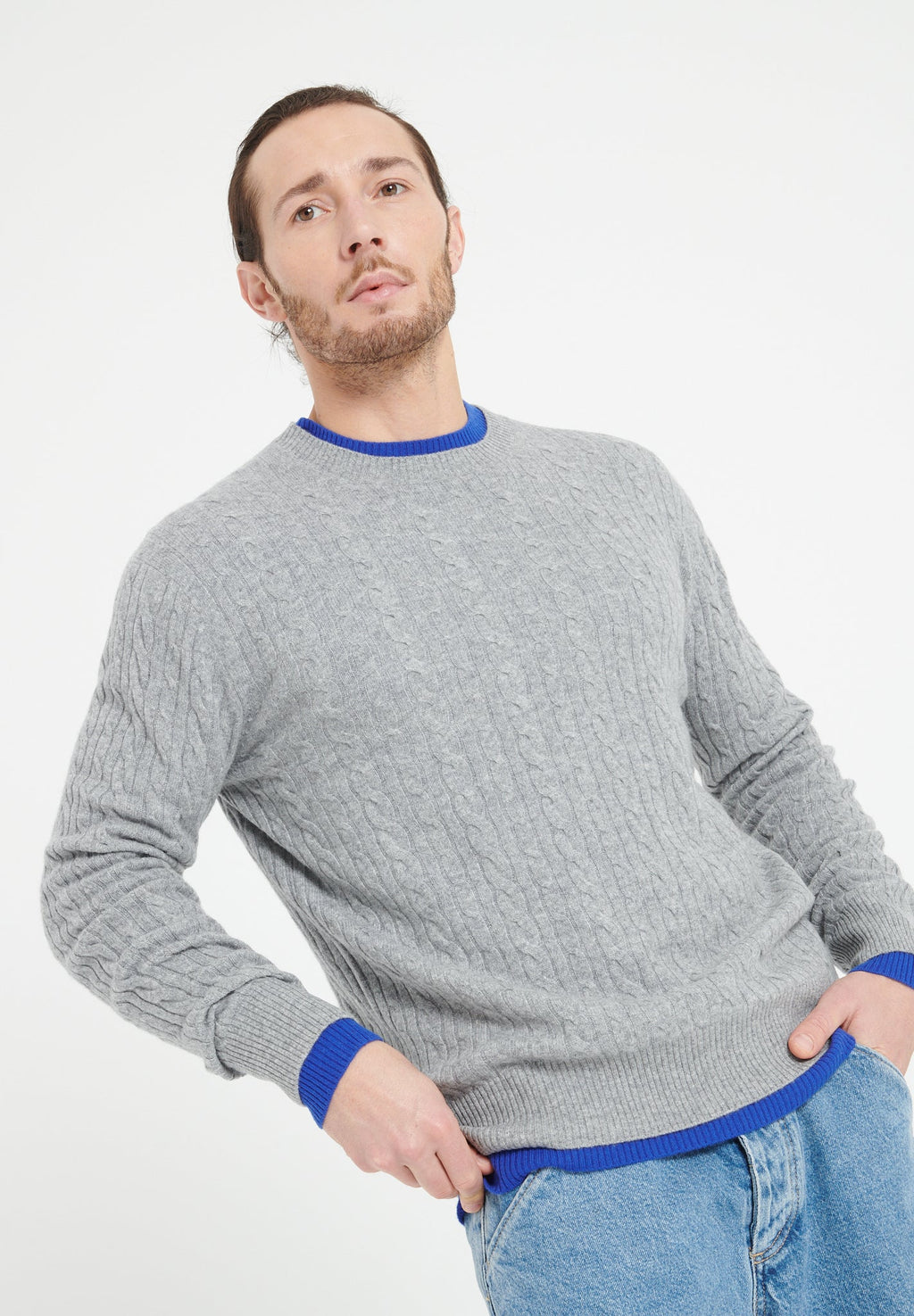 ZACH 5 Round-neck cashmere cable-knit sweater light grey