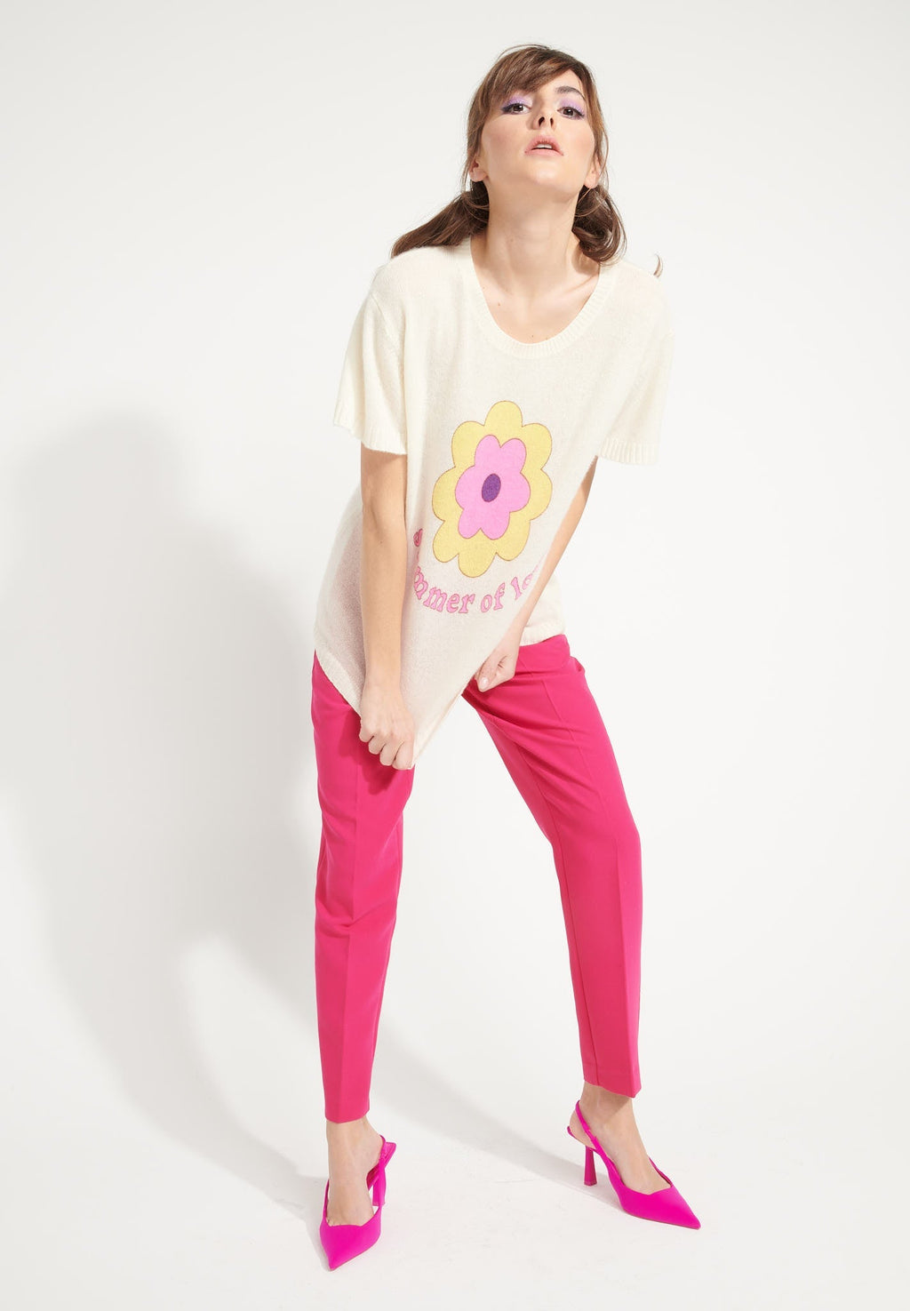 AVA 9 Short-sleeved cashmere T-shirt with "SUMMER OF LOVE" print in ecru white