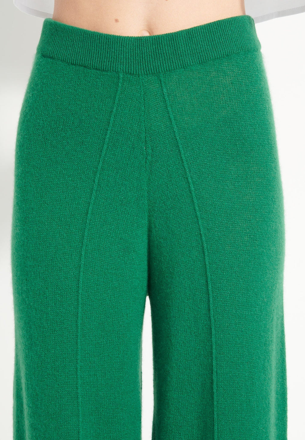 AVA 15 Cashmere pants with emerald green chiselled trim