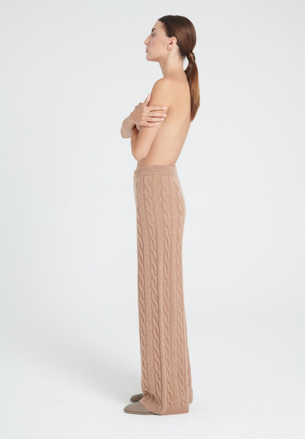 ZAYA 6 Camel 6-thread cashmere cable-knit pants