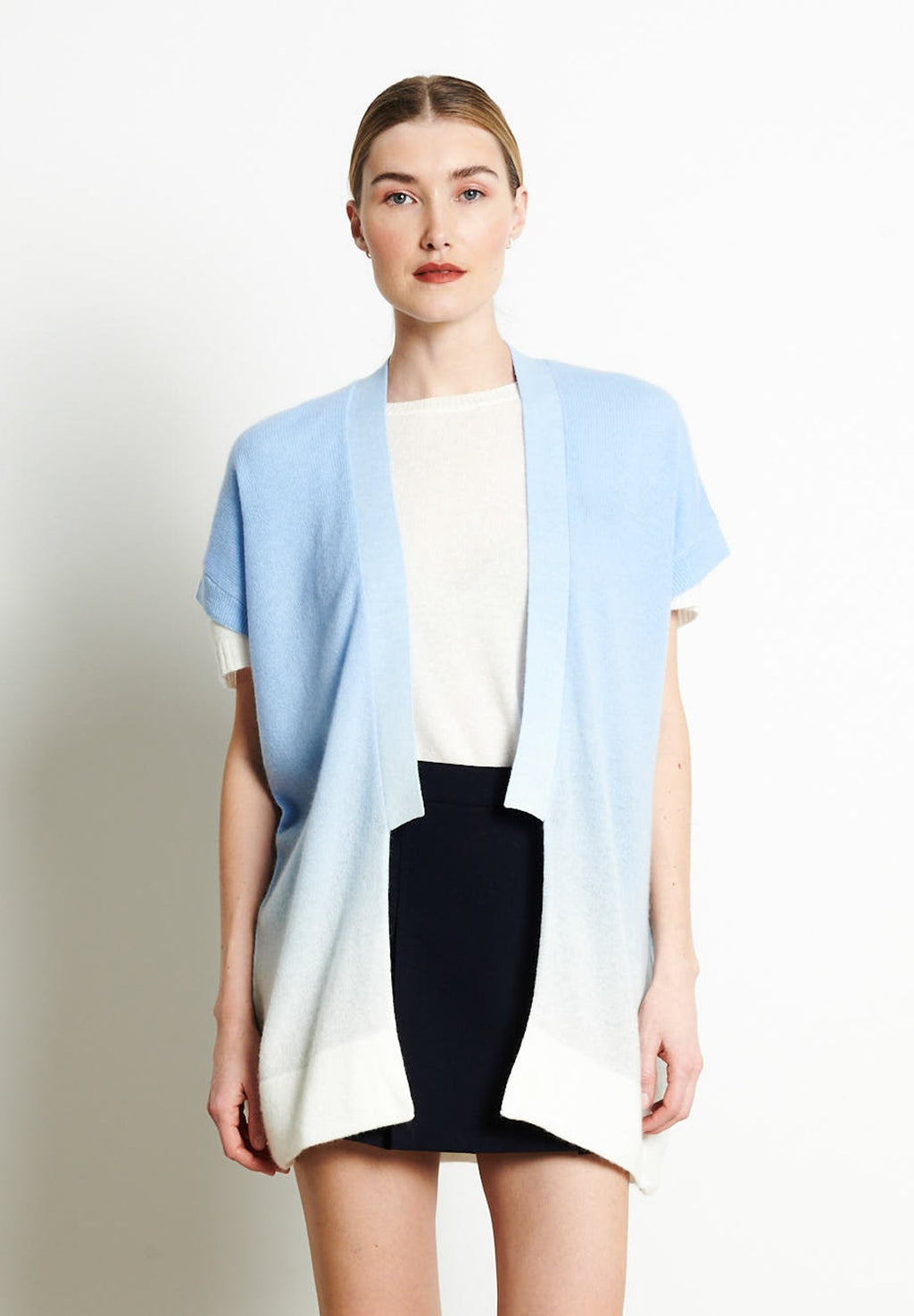 AVA 11 Kimono in cashmere Sky Blue