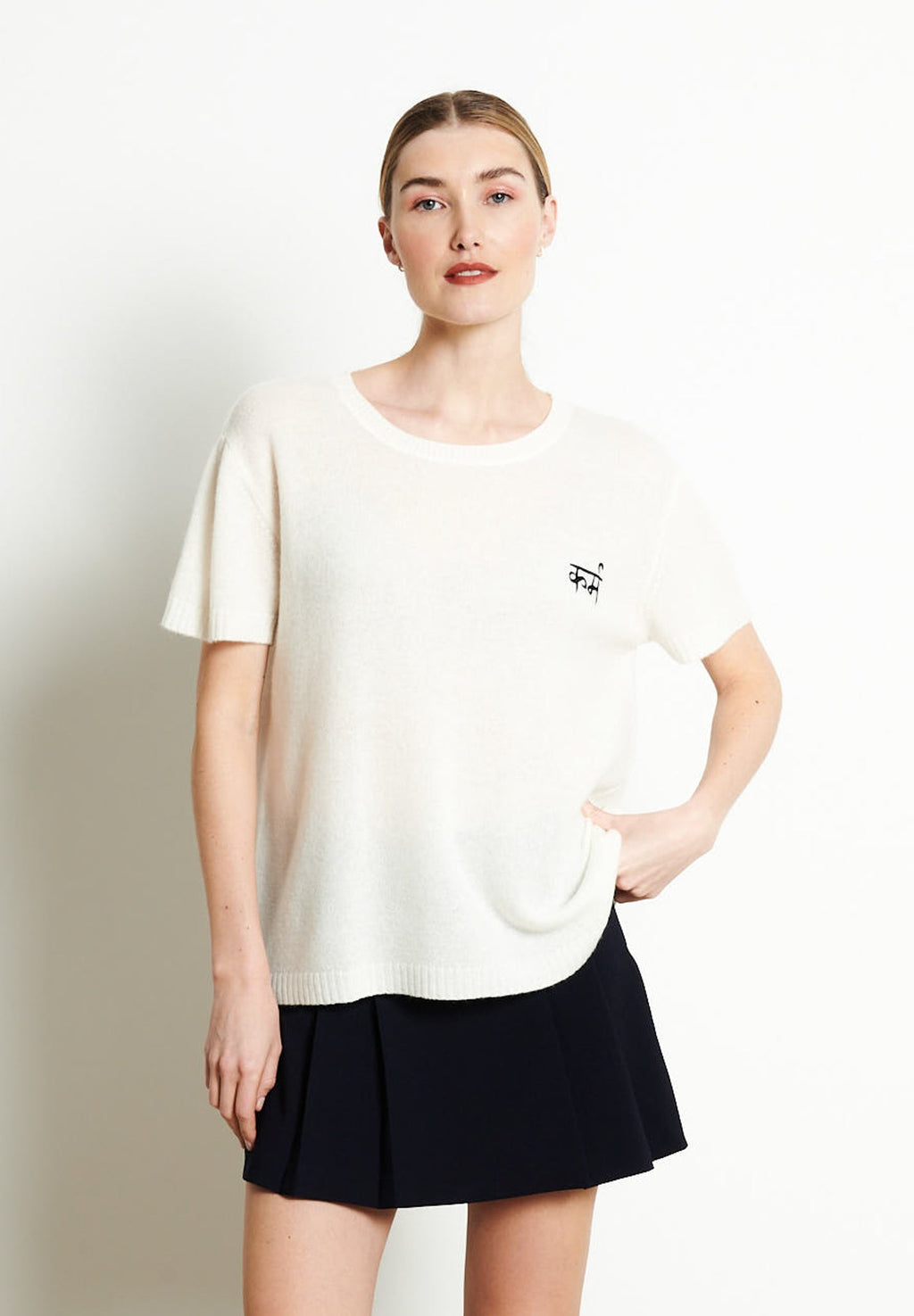 RIA 11 KARMA round-neck T-shirt in off-white cashmere