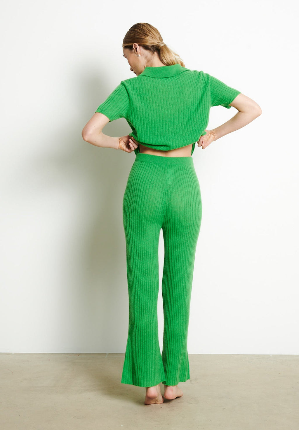 RIA 14 Apple green cashmere traditional rib flared pants