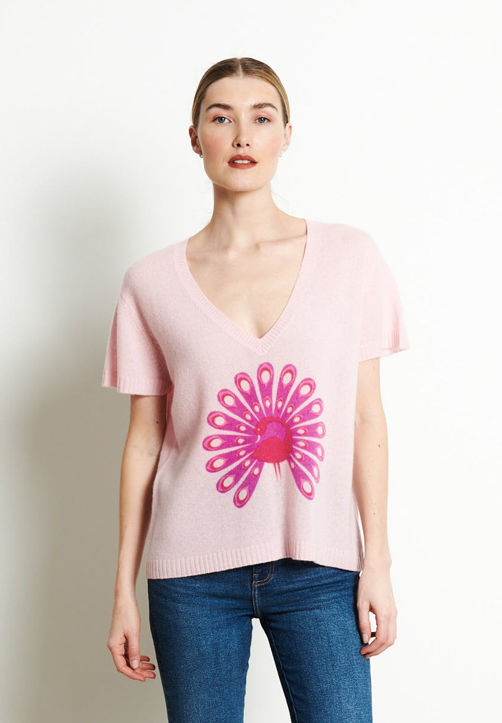 RIA 5 Baby pink peacock cashmere V-neck T-shirt